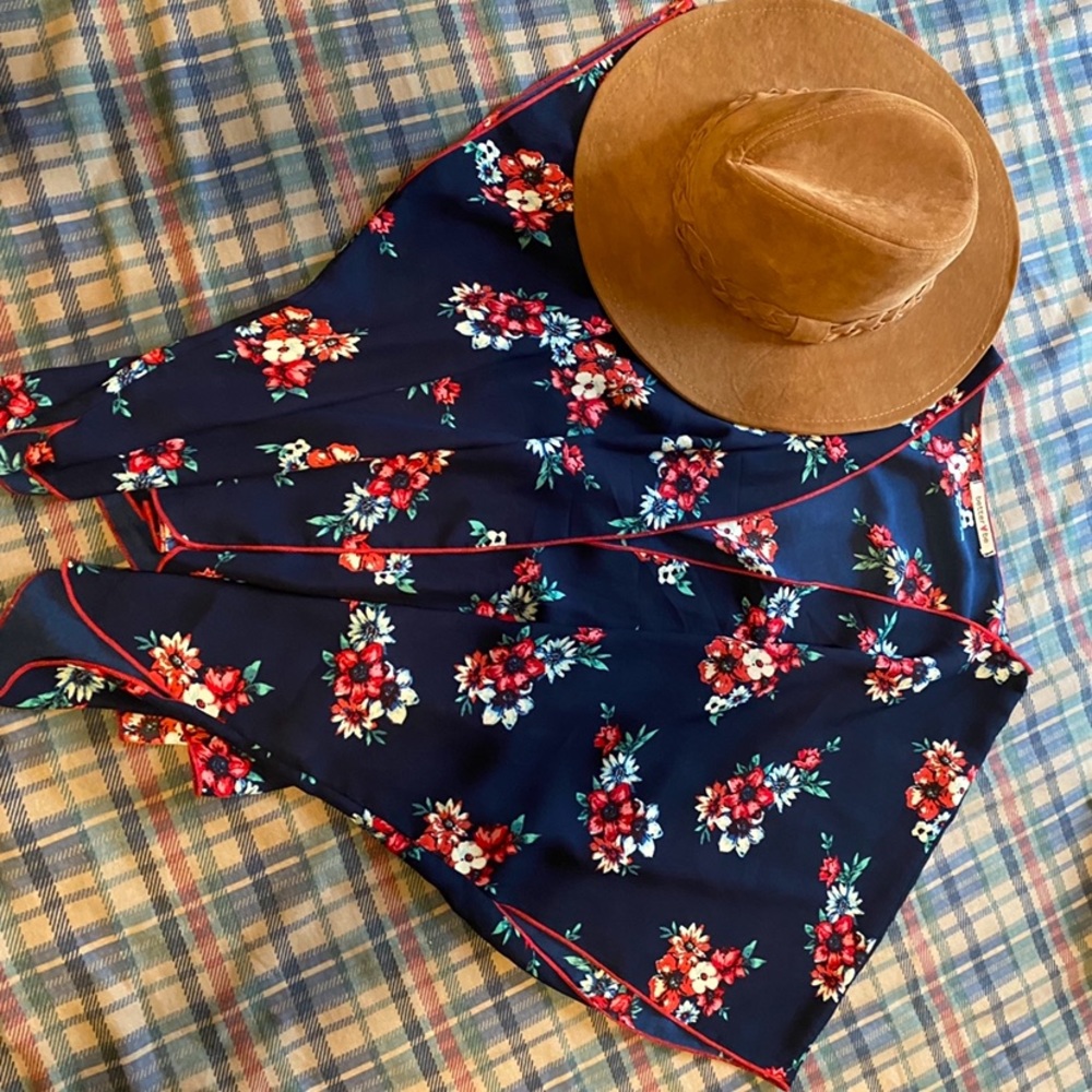 Better Be floral kimono